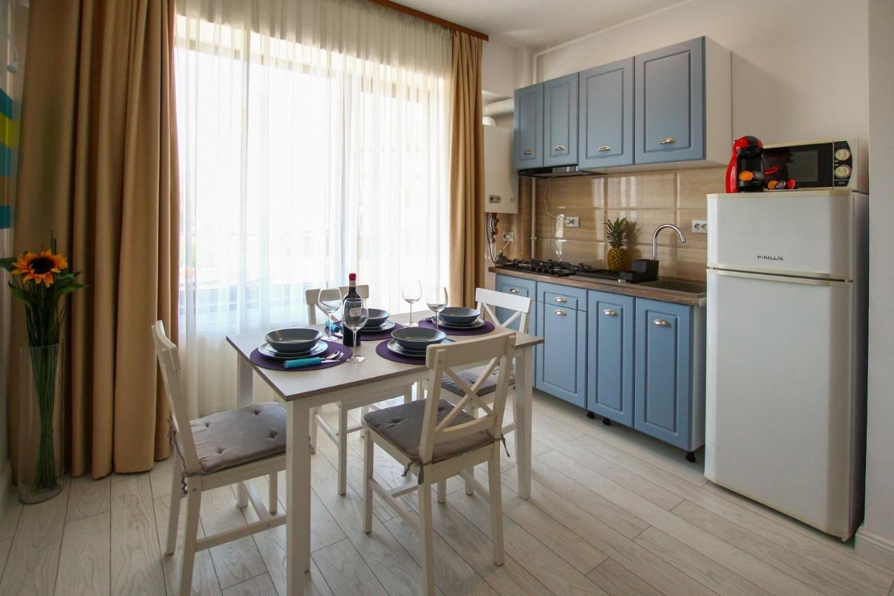 Fratelli Apartments Summerland Мамая Экстерьер фото